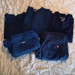 Navy Scrubs bundle scrub top bottoms set medium